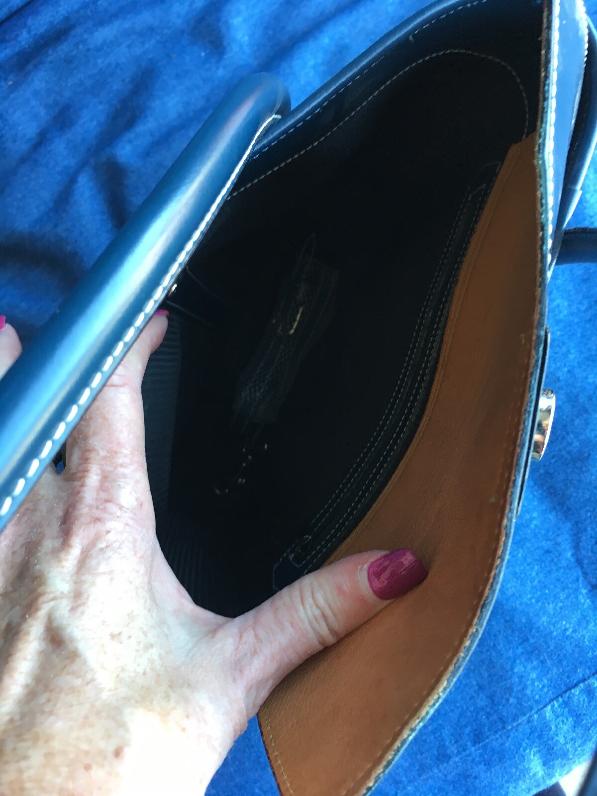 Dooney And Bourke Parasole Navy Tote