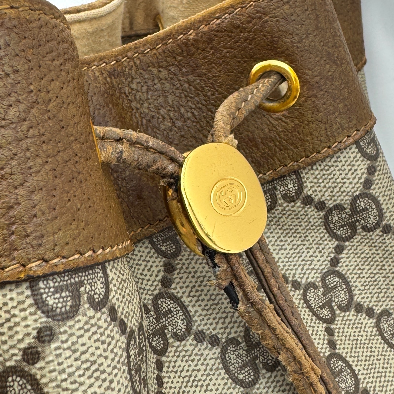 Vintage GUCCI Sherry Shoulder Bag Drawstring