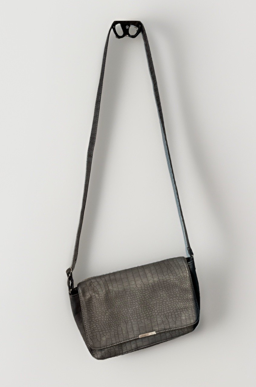 Faux Leather Crossbody Bag Thirty-One Gray Gator-embossed Texture 31 Gifts NWOT