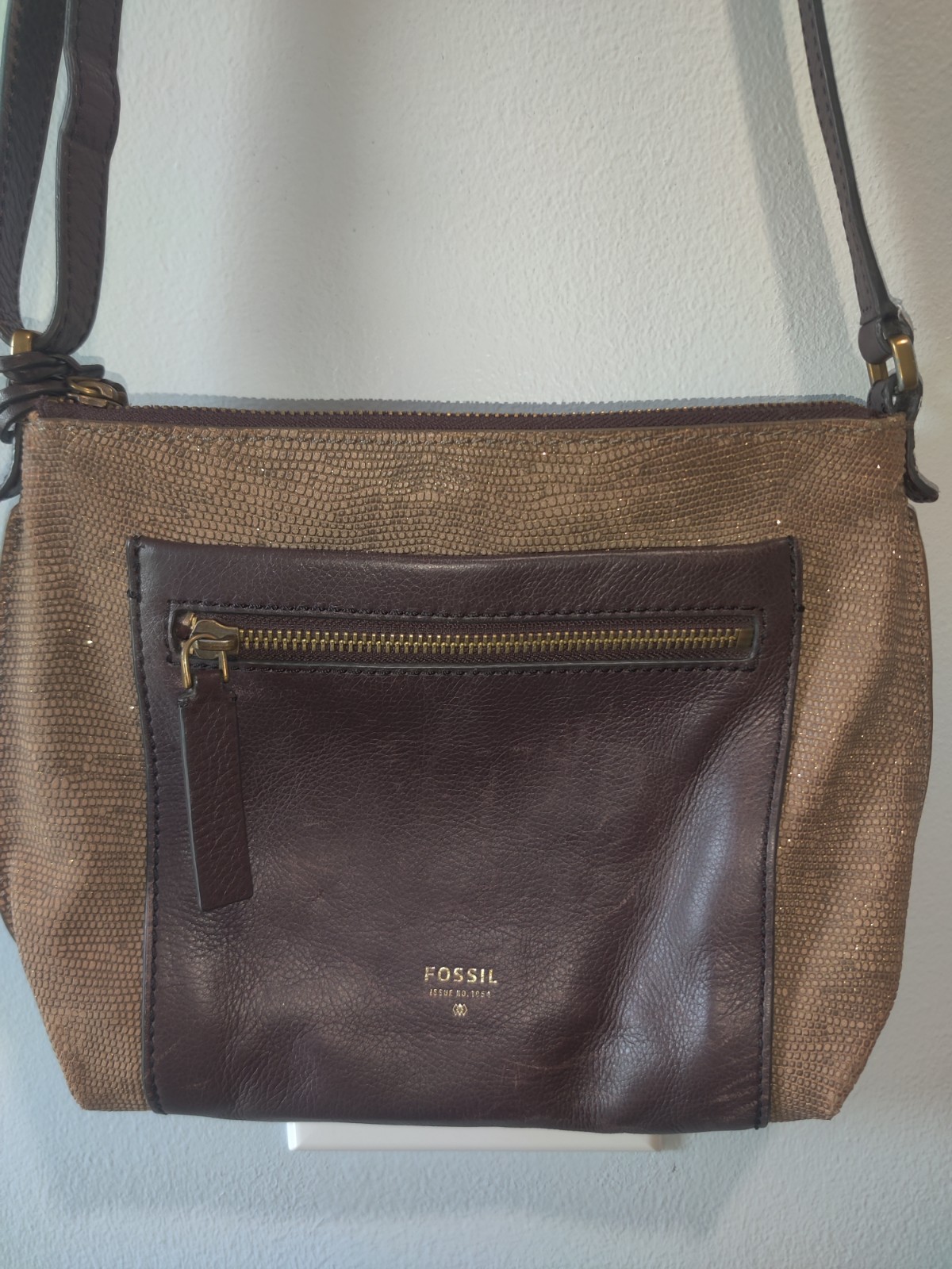 Fossil Dk. Brown Metallic Glitter Shoulder Bag Stitched Leather, 13″X7.5″X4.5″