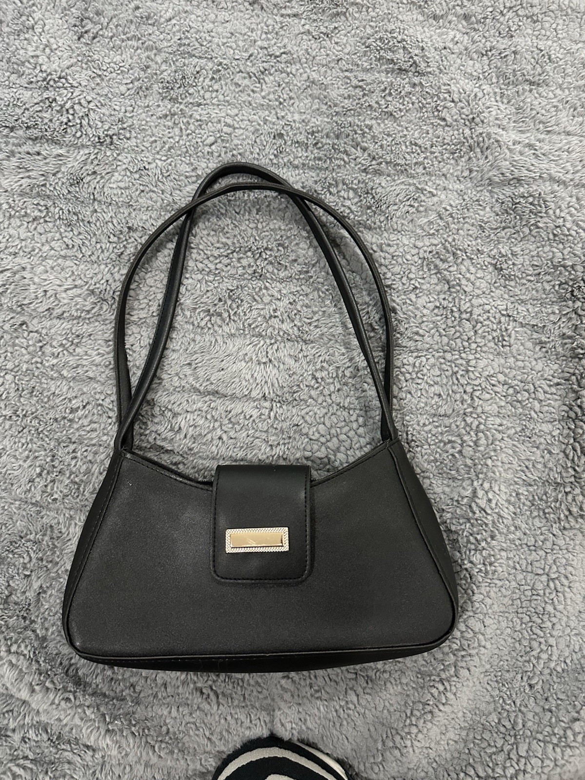 Women’s Black Small Shoulder Bag Solid Rectangle Gold Hardware Logo Plate