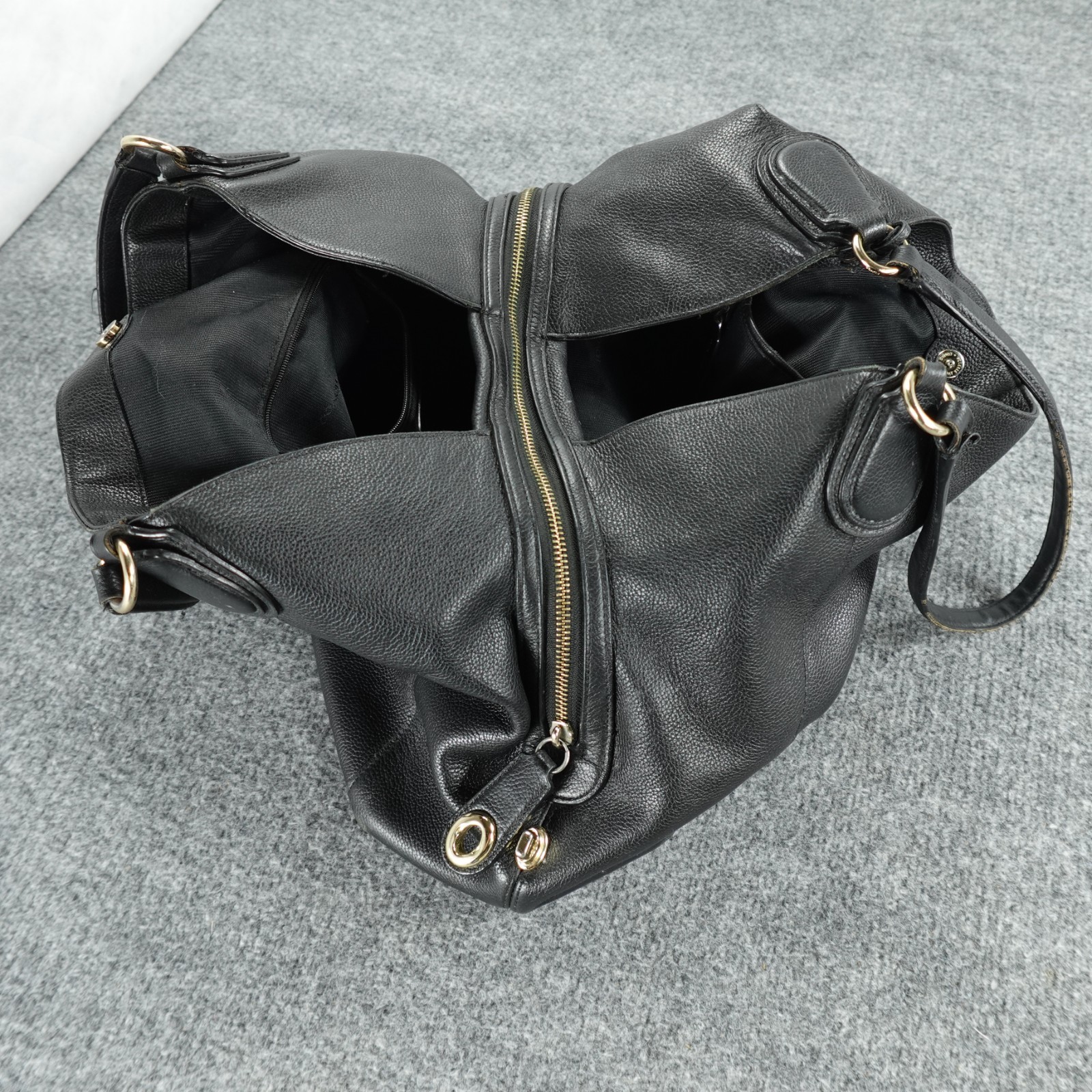Coach New York Black Leather Hobo Shoulder Bag Horse Carriage Logo Medium