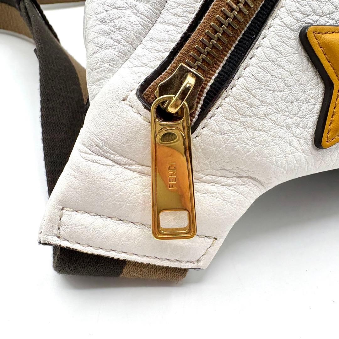 FENDI × FILA FENDI MANIA Leather White body bag Y2K Vintage Italy Authentic