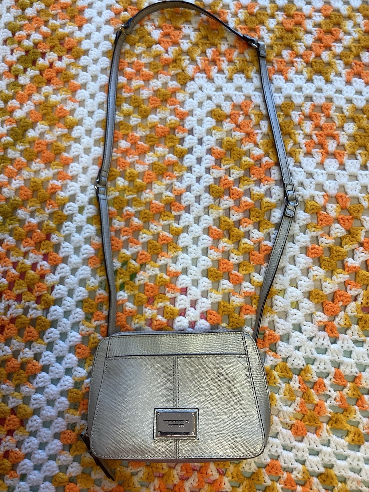 Tignanello Bella Oyster Silver Leather Convertible Belt/Crossbody Bag