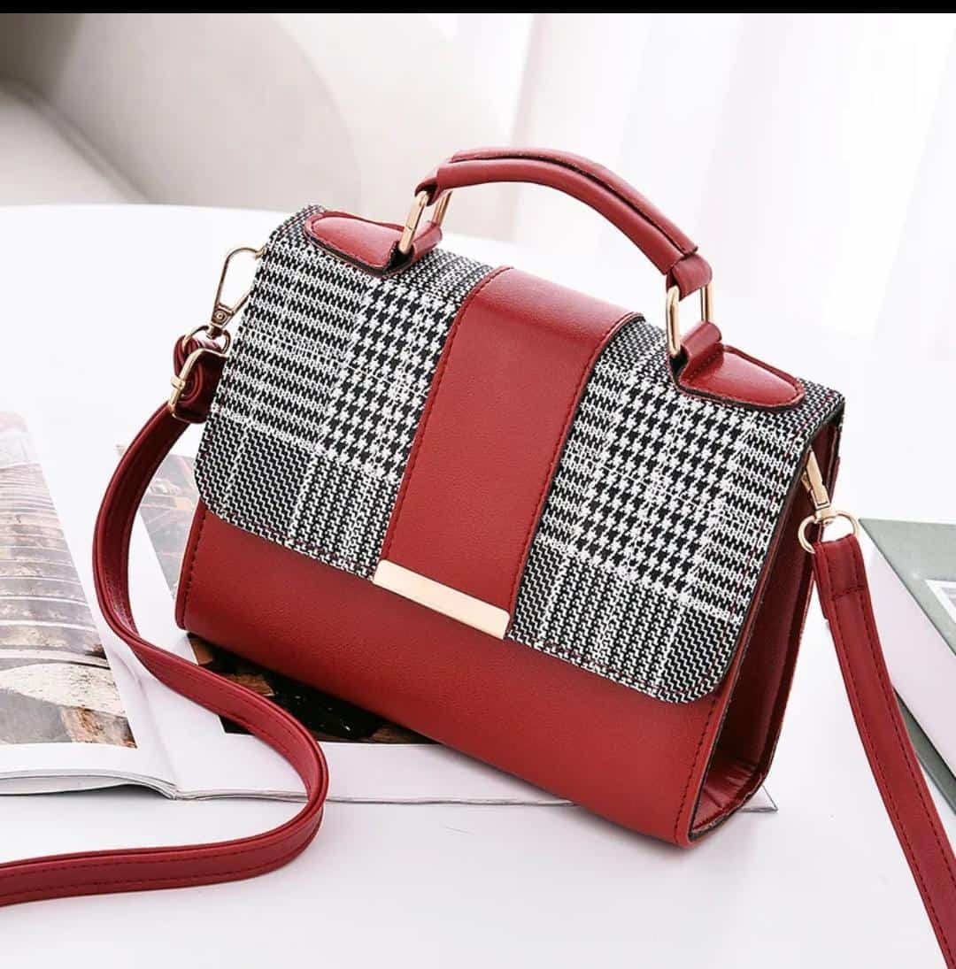 Red Black White Houndstooth Small Crossbody Top Handle Zip Gold Hardware