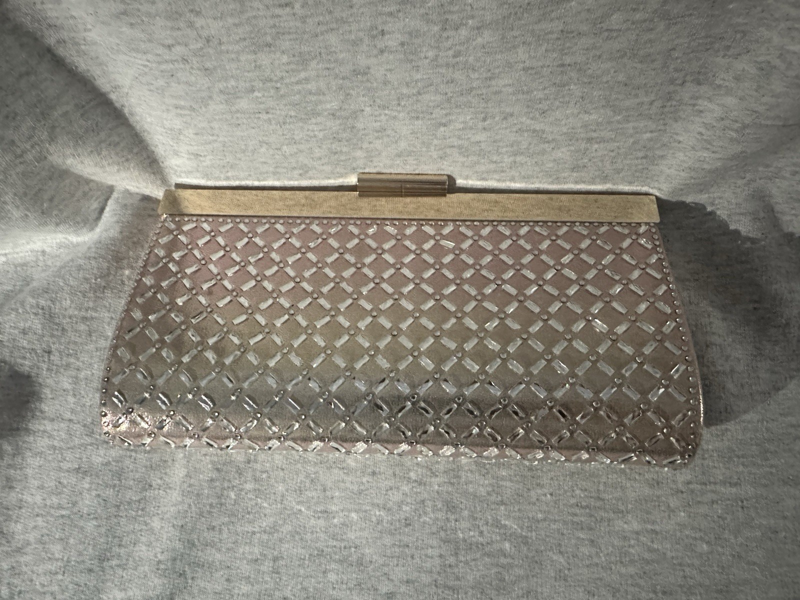 Estee&Lilly Bar Clasp Closure Pearl-Stone Framed Clutch Silver (no Strap)