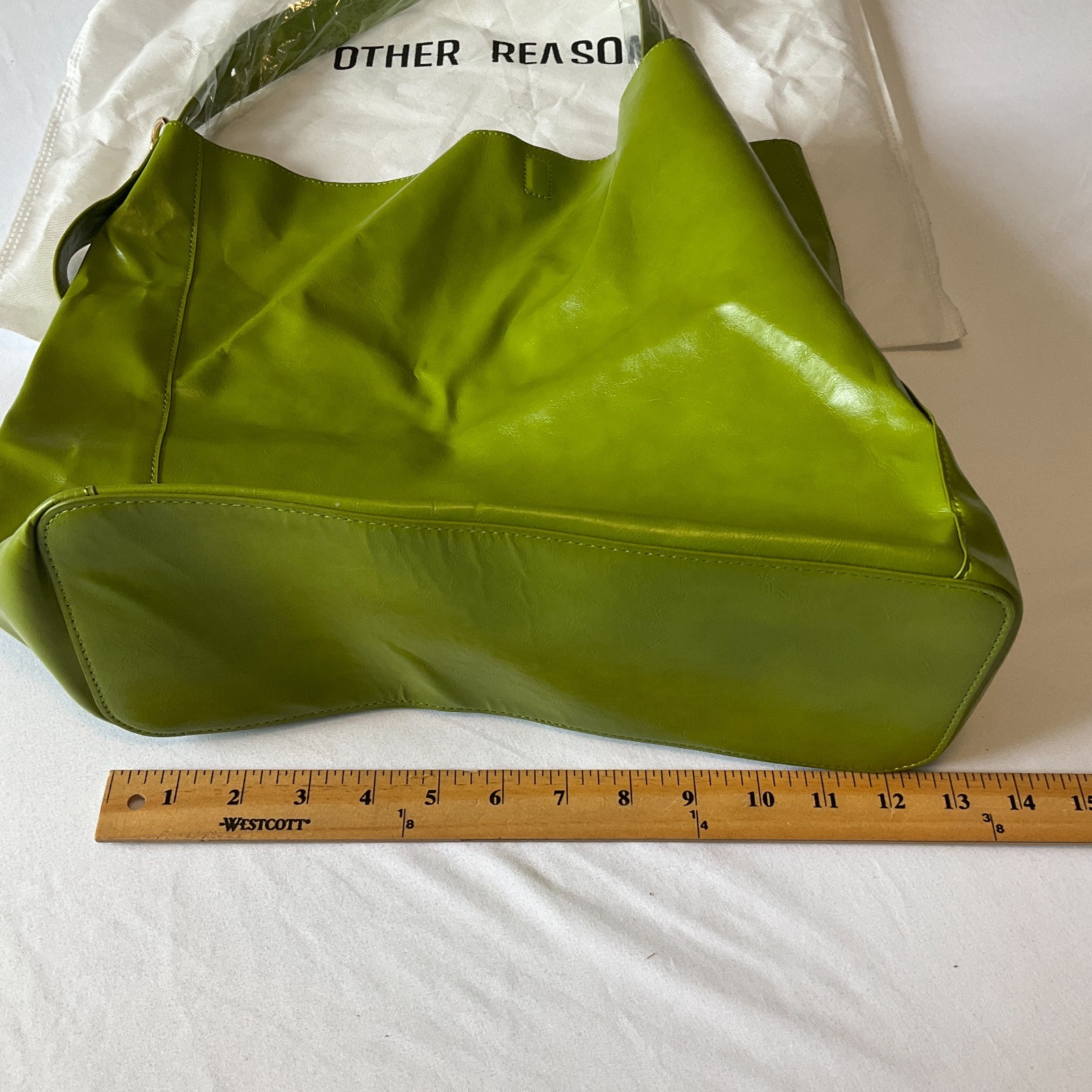 8 Other Reasons Tote Bag One Size Green Oversized Structured Fashion Pass