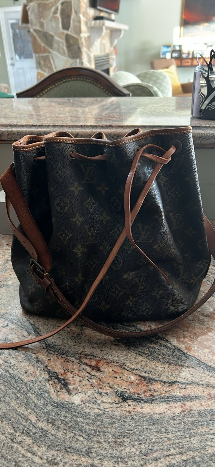 Louis Vuitton Noé Shoulder Bag Brown Canvas