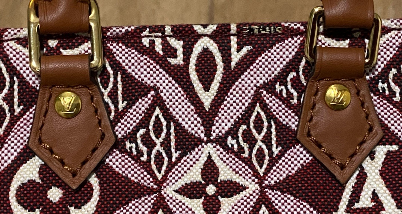 Louis Vuitton Bordeaux Since 1854 Petit Sac Plat S – Burgundy