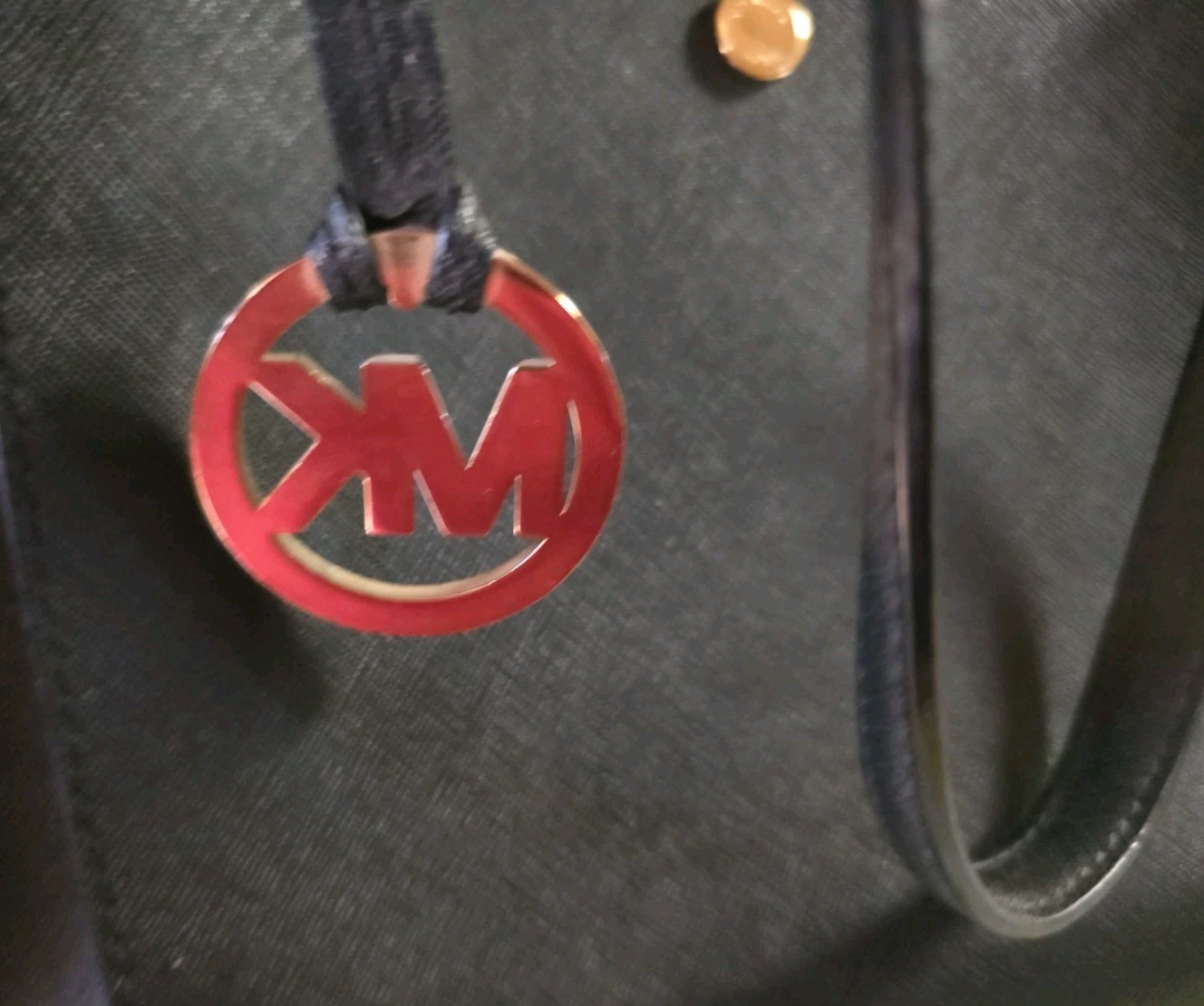 Michael Kors Black Leather Large Shoulder Jet Set Tote Bag with Snap Pocket 👜