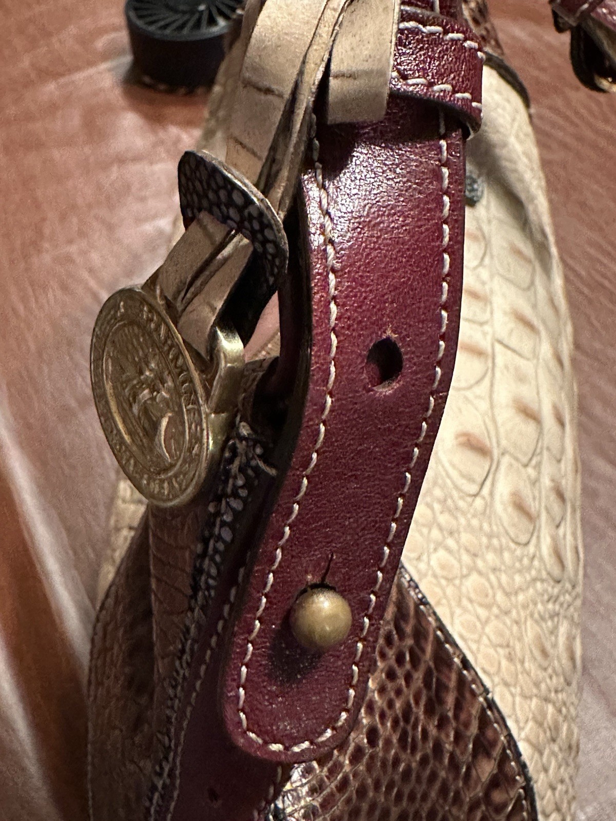 Brahmin Zipper Hobo Purse, Gorgeous w Metallic Leather Piping Accents Excellent