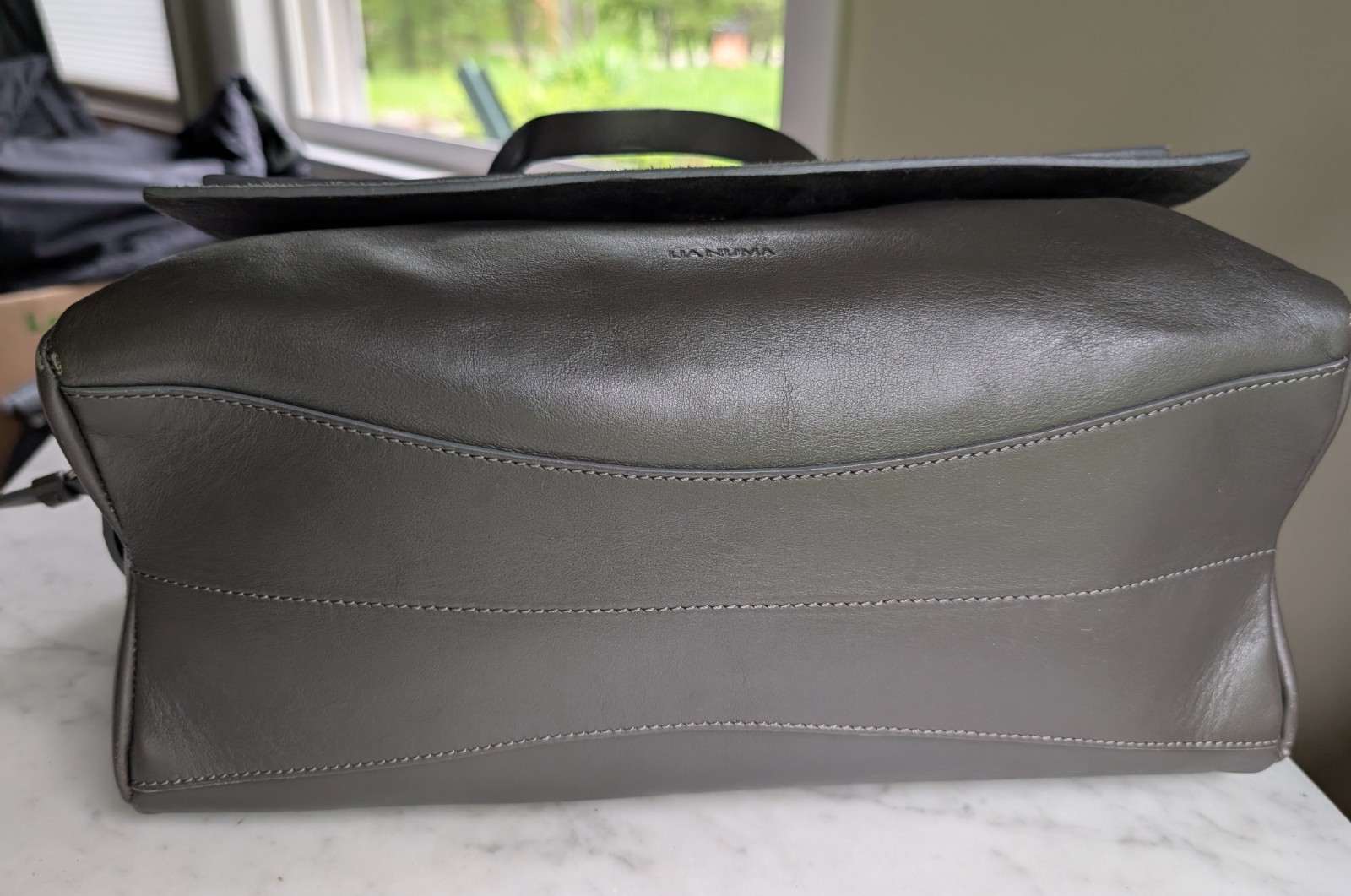 LIA NUMA Handbag Dark Khaki 100% Italian Leather Italy Tote Bag