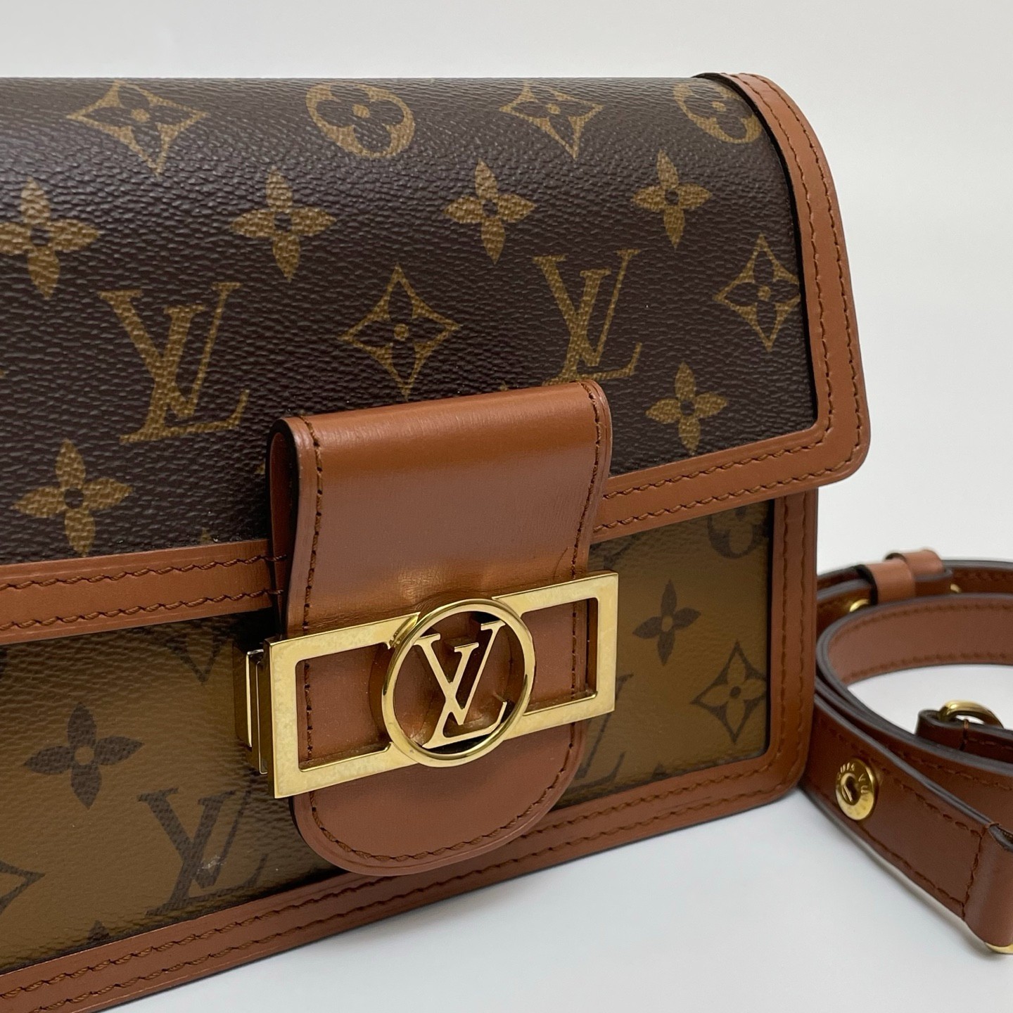 LOUIS VUITTON Dauphine Small Reverse Monogram Canvas Handbag Shoulder Bag Brown