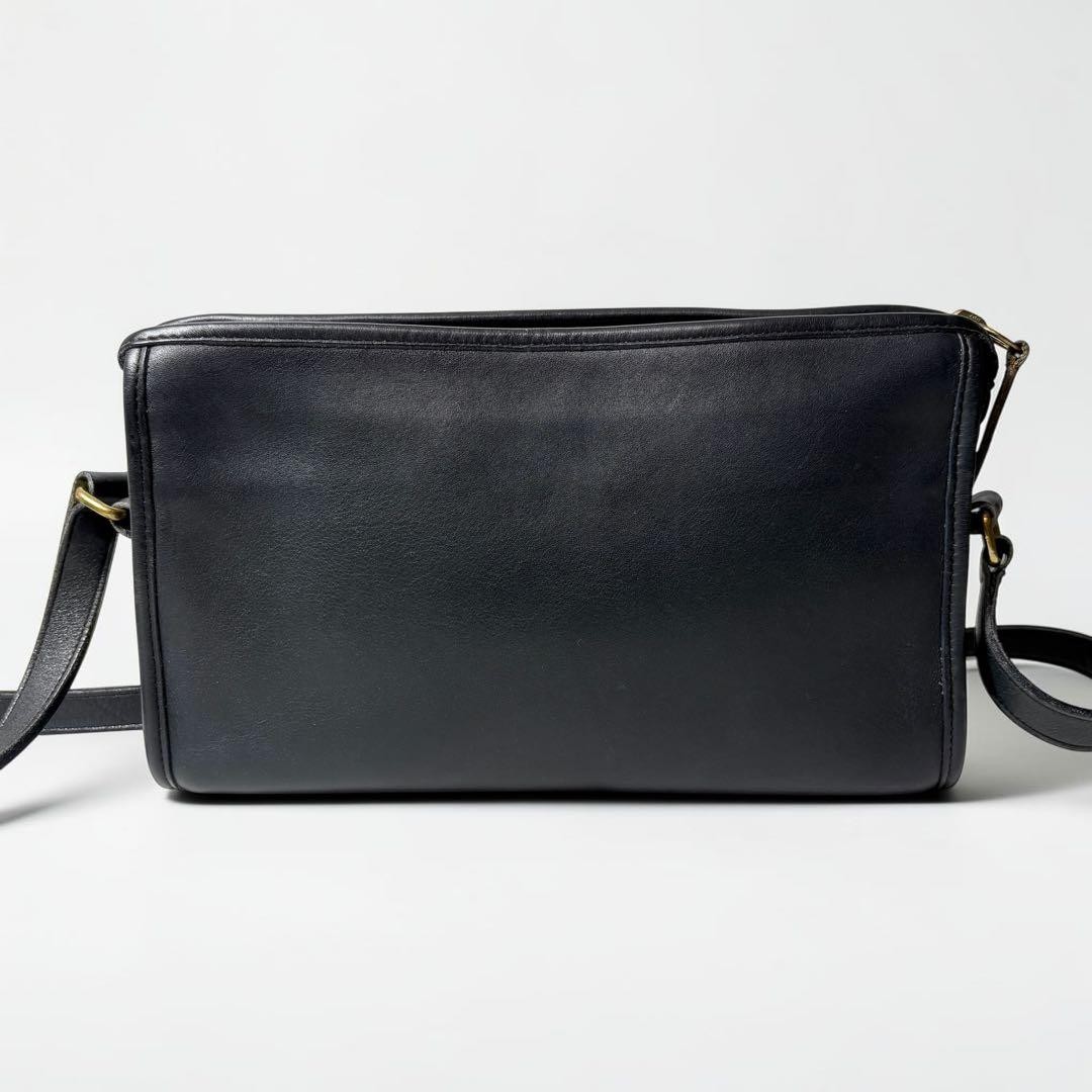 Old COACH Navy Vintage Shoulder Bag