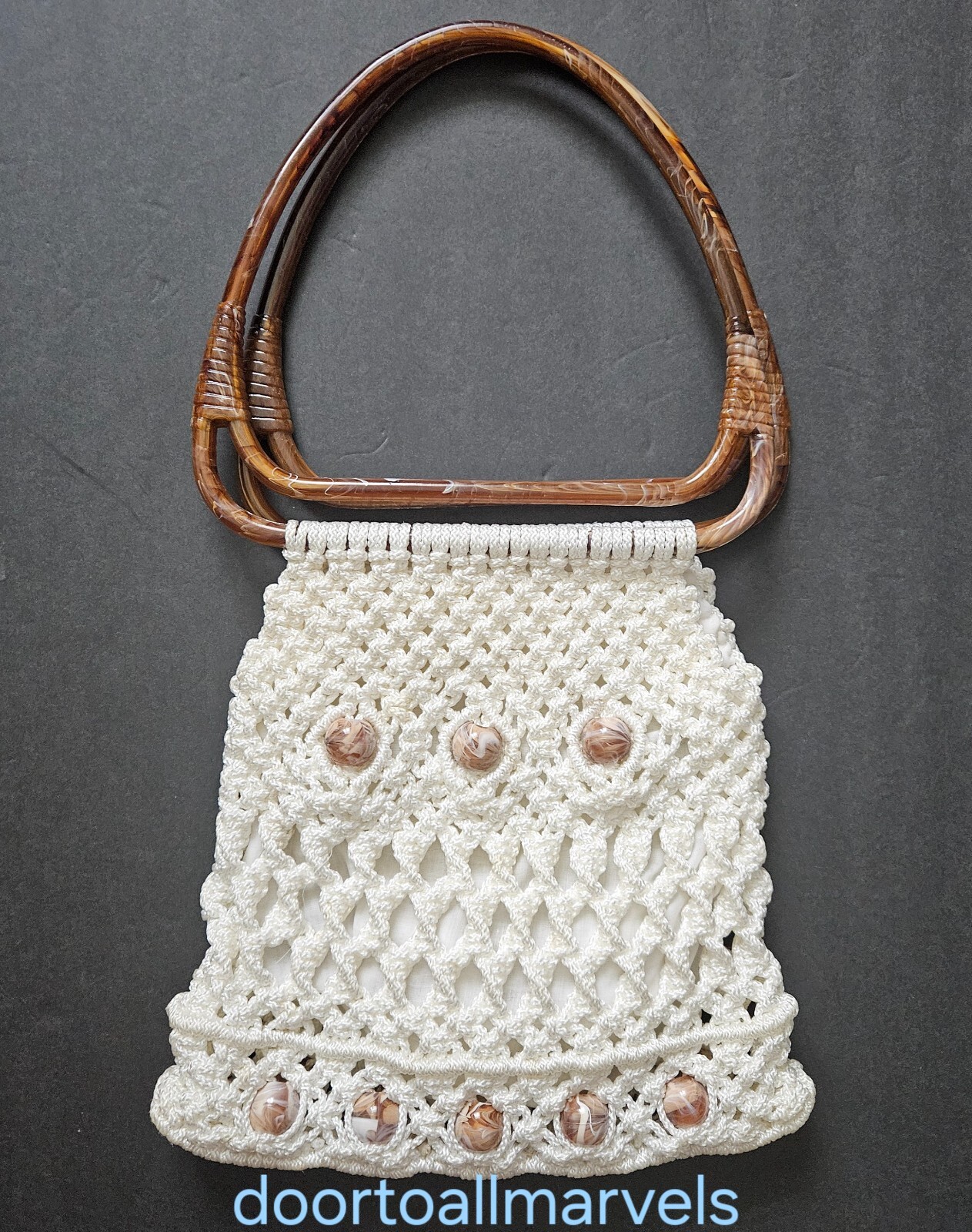 VTG 1970s Macramé Crochet Hand Bag w/Marbled Handles and Beads Boho