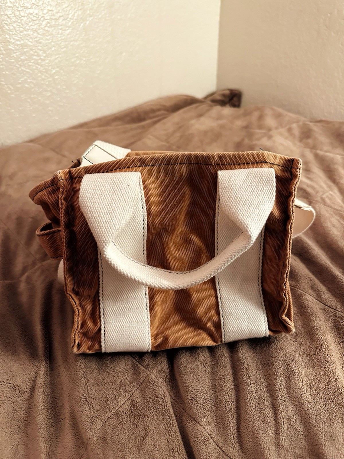 BDG Brown & White Small Crossbody Bag, Zip Closure, Adjustable Strap, Logo