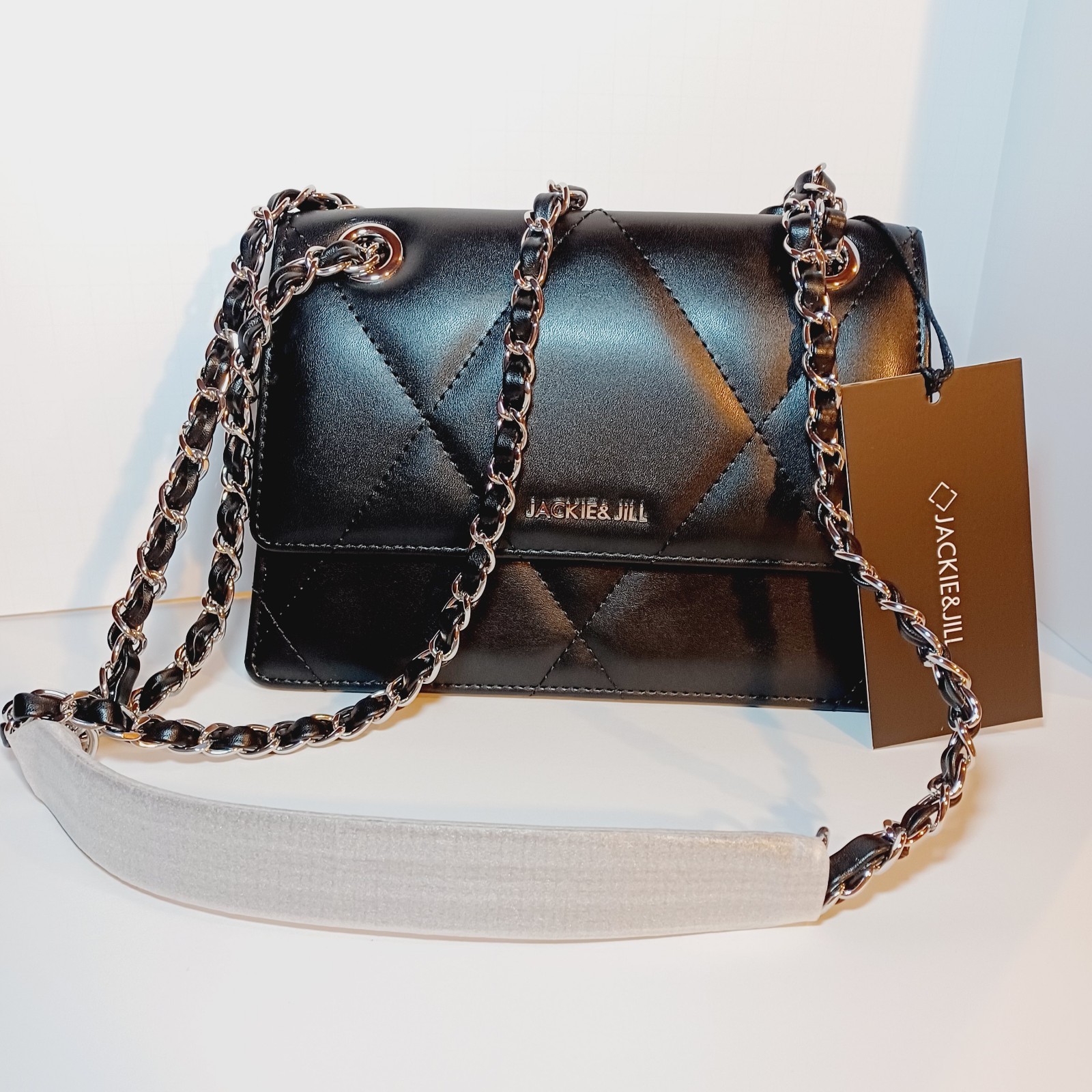 Jackie & Jill Black Crossbody Quilted Purse Bag Chain Strap Dust Bag 5.7×8.5×3