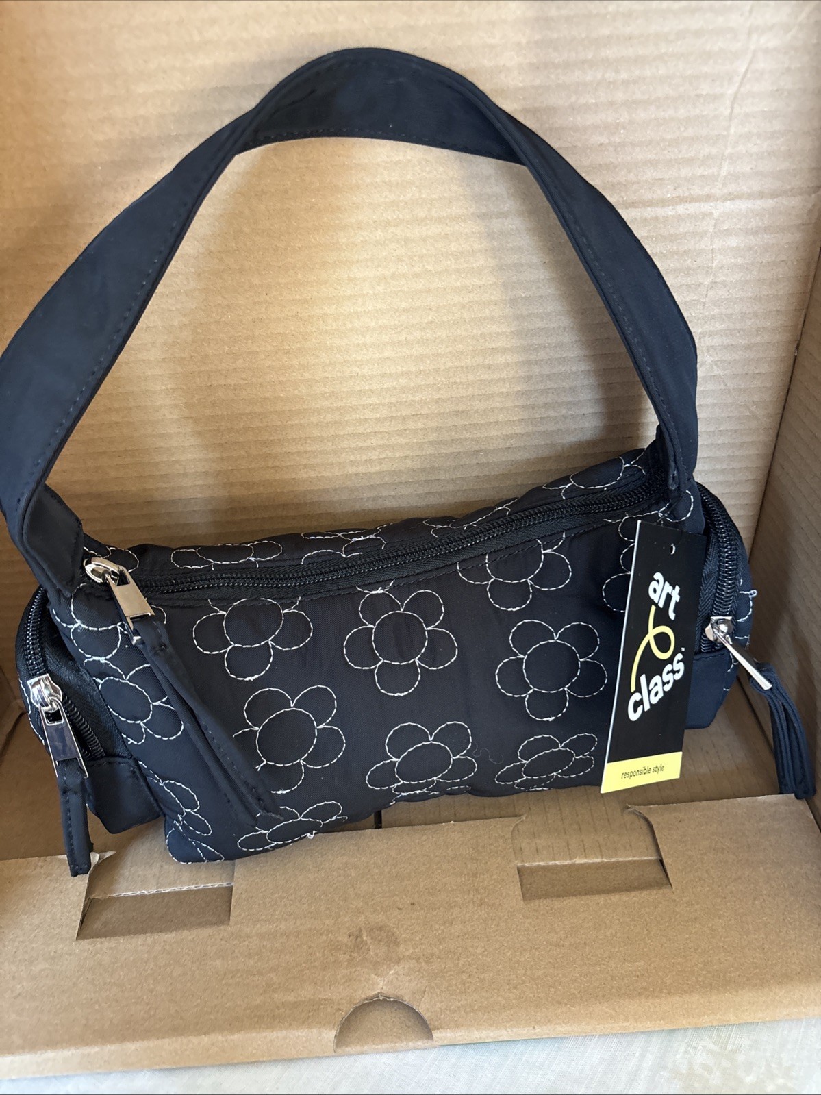New Art Class Responsible Style Black Floral Purse 2 Pockets. Zip