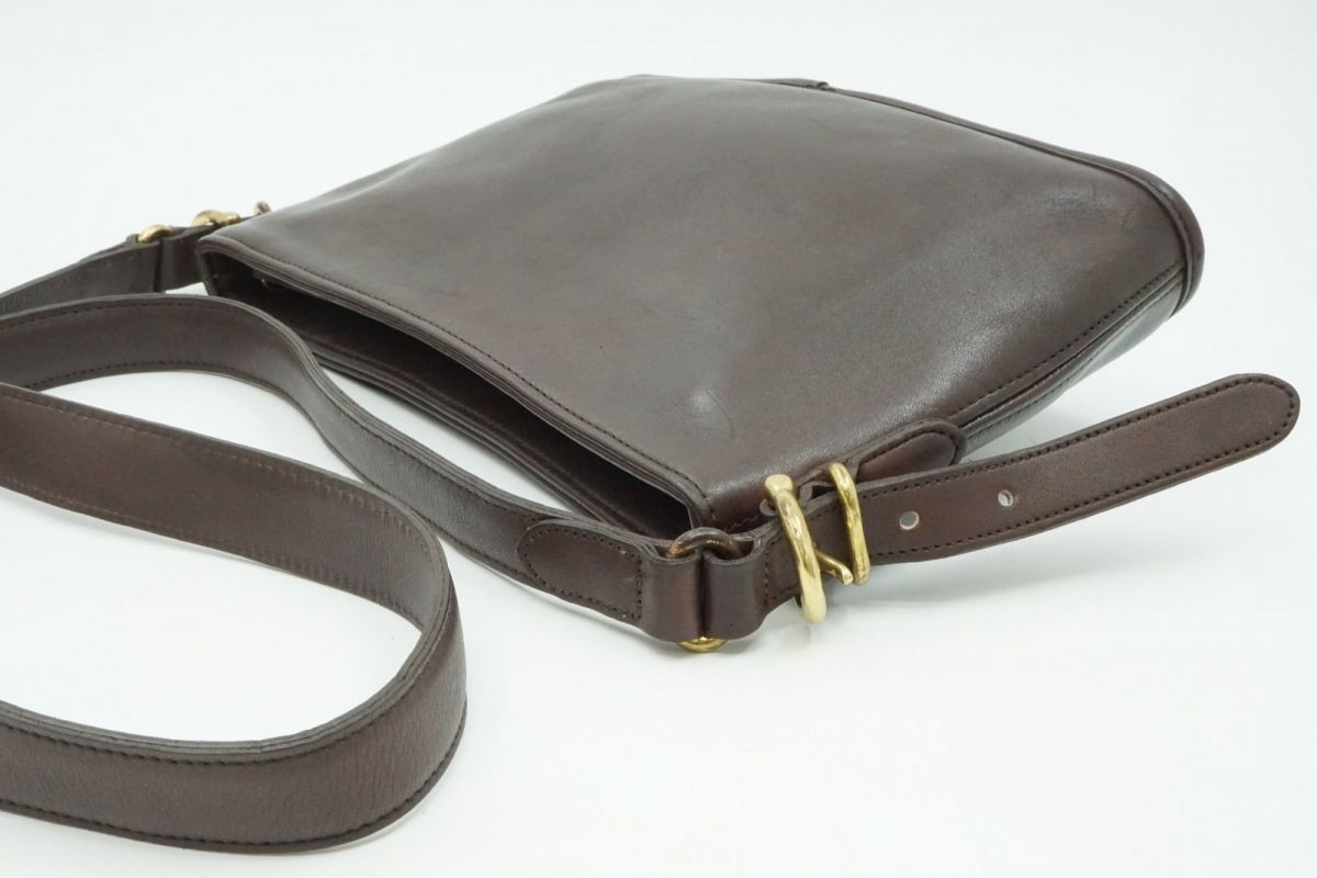 Old Coach Vintage Shoulder Bag 9802 Made in USA Crossbody Gold Hardware Grab Tan