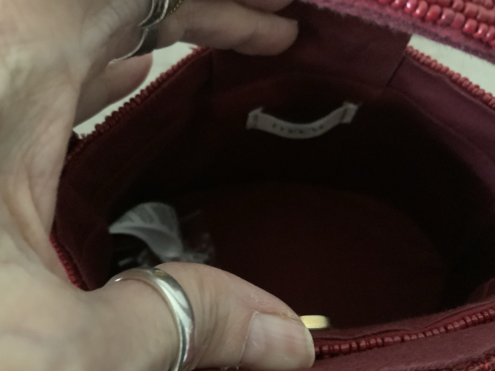NWT ANTHROPOLOGIE MAEVE BEADED ICON TOTE BAG LIPS! RED!