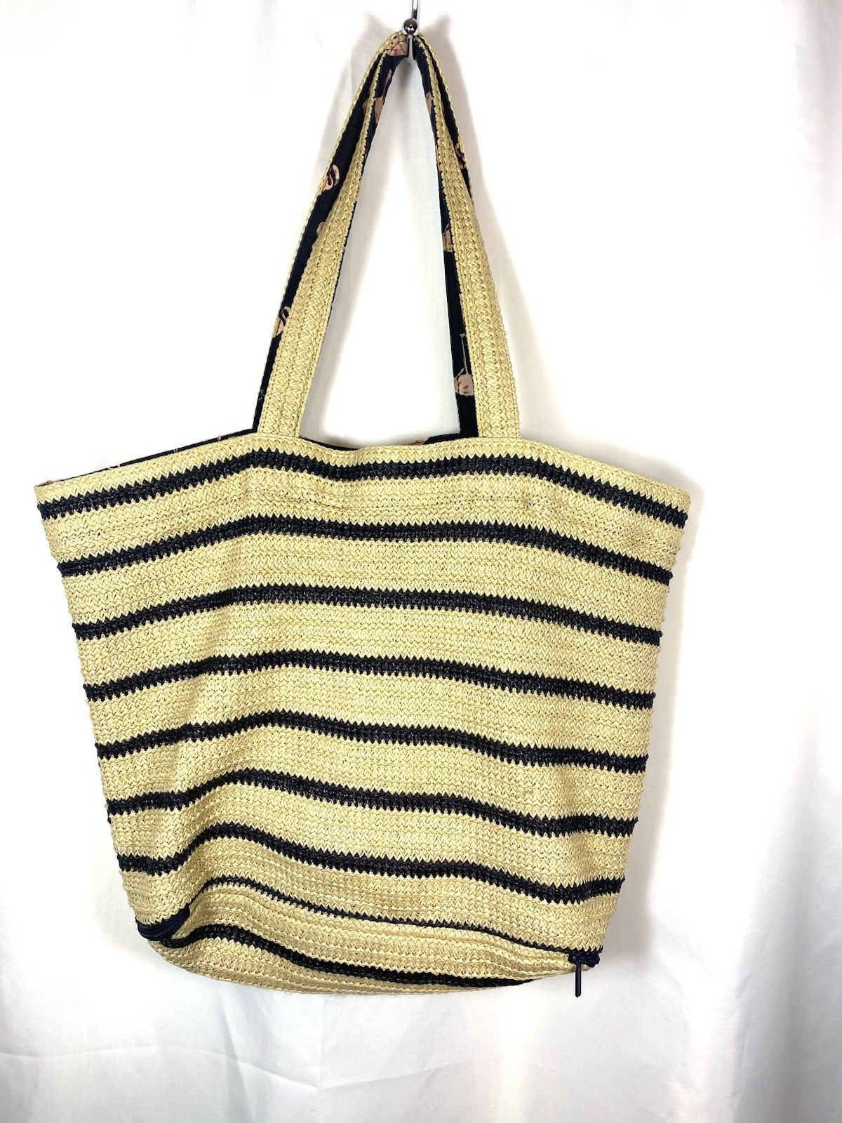 VERA BRADLEY Flamingo Fiesta Seashore Beach Bag Straw Tote w/ Zippered Bottom