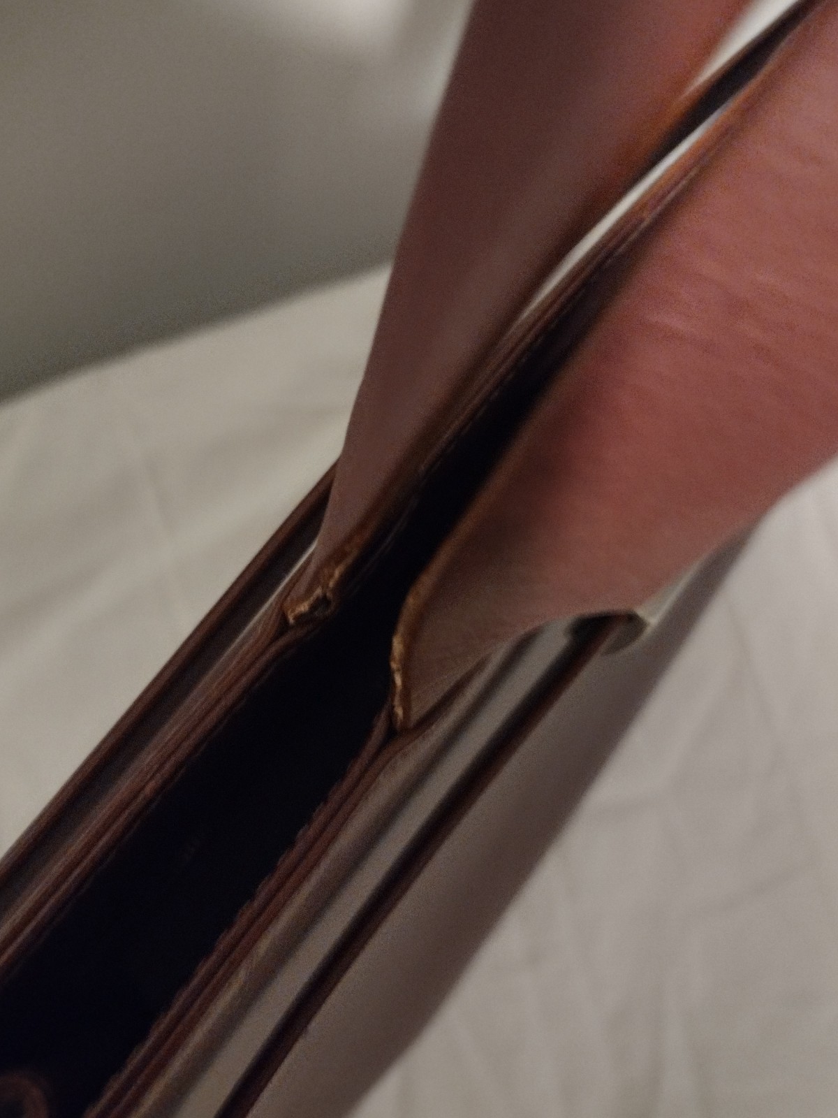 Stunning Design! Calvin Klein Fashion Leather Handbag–Sophisticated & Stylish