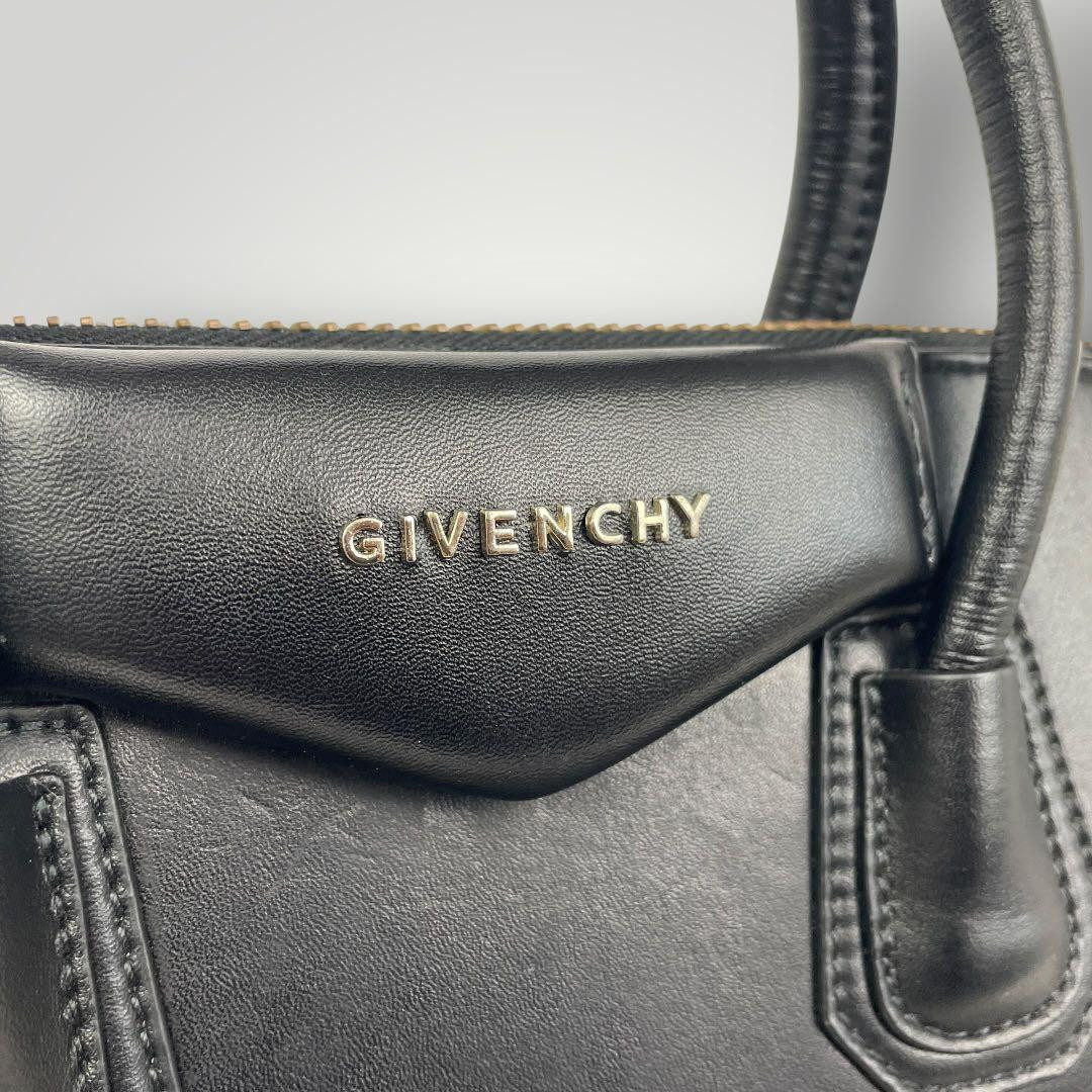 Givenchy Antigona Large Black Leather 2Way Shoulder Handbag Gold Hardware GC