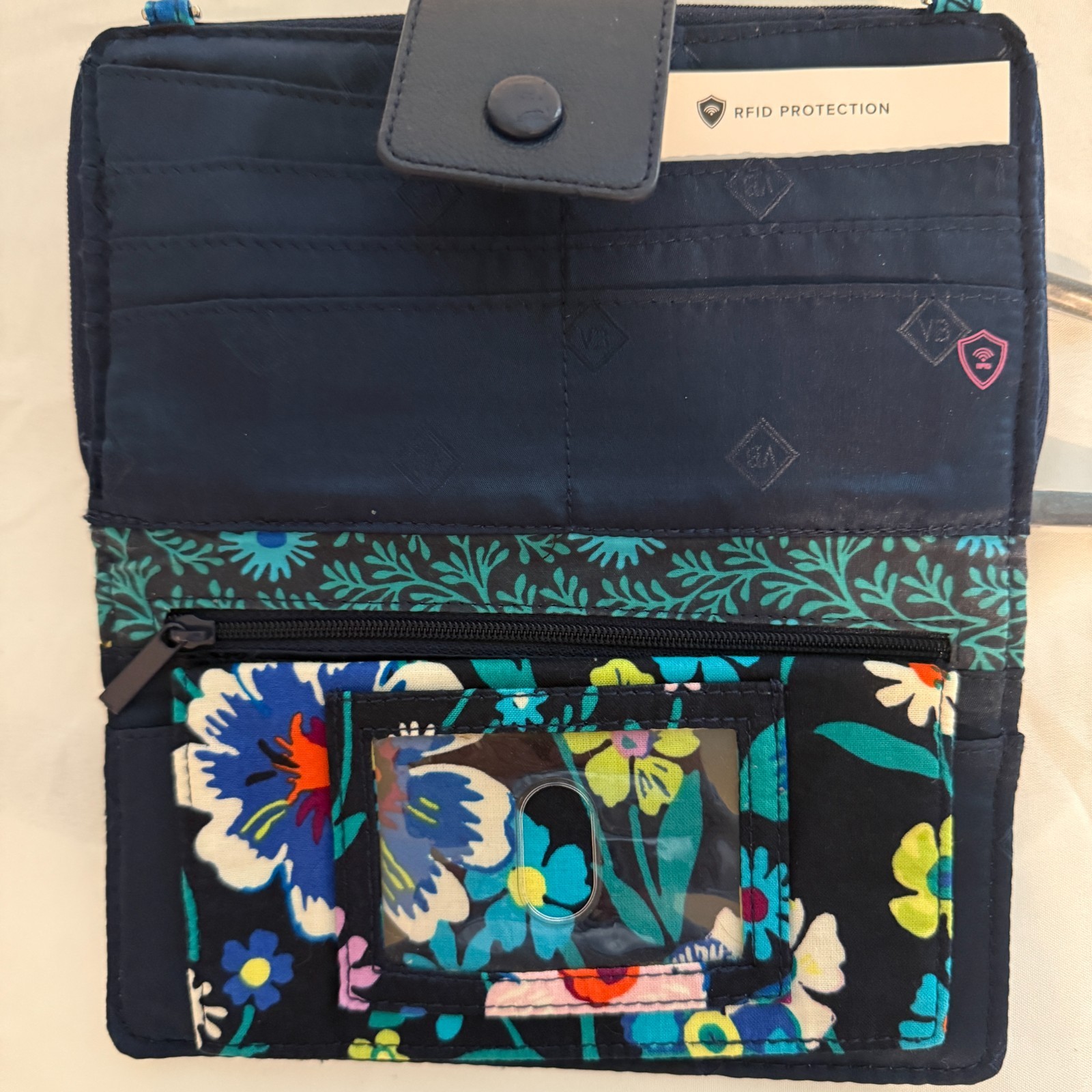 Vera Bradley Iconic Deluxe All Together Crossbody Moonlight Garden NWT (V-21)