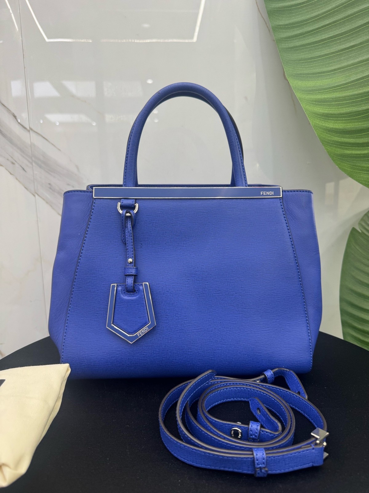 Fendi Pre-Owned Authentic Crossbody Bag Length 26 x Width 12 x Height 21 cm