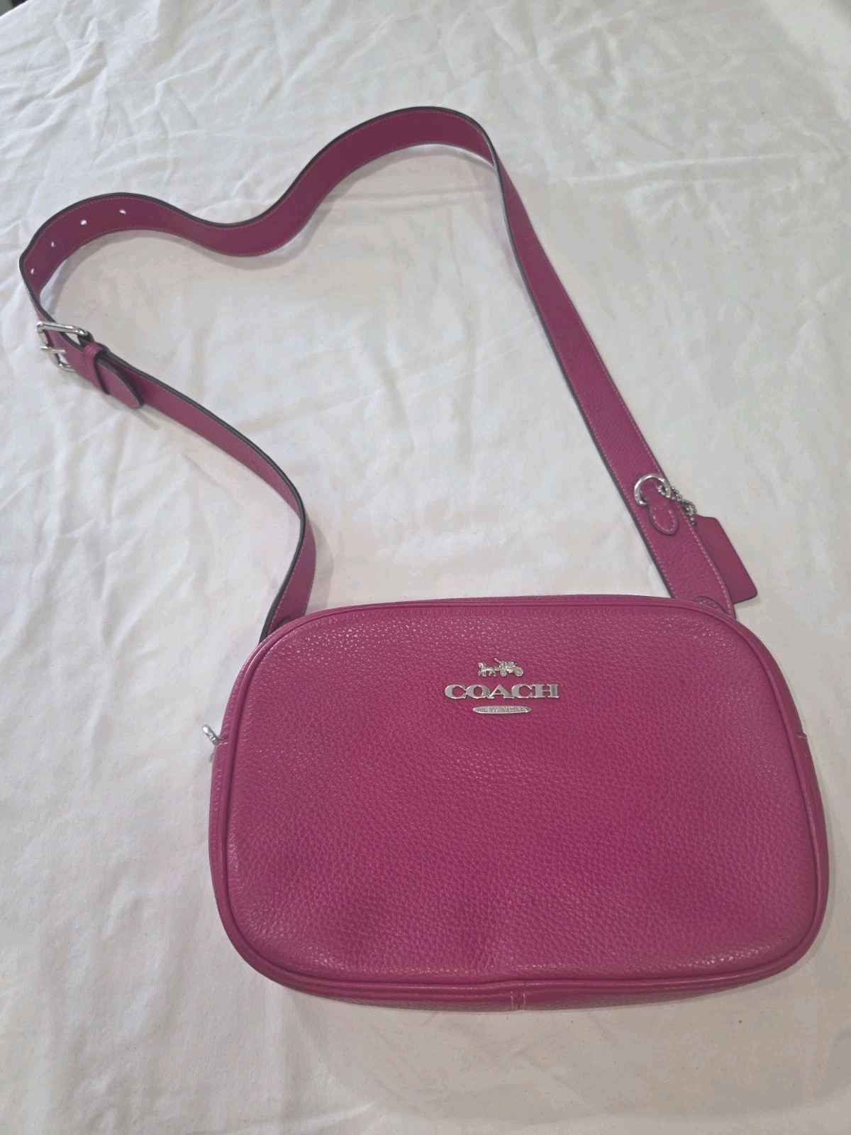 Coach CA207 Fushia Pebble Leather Medium Large Zip Camera Crossbody Bag Jamie