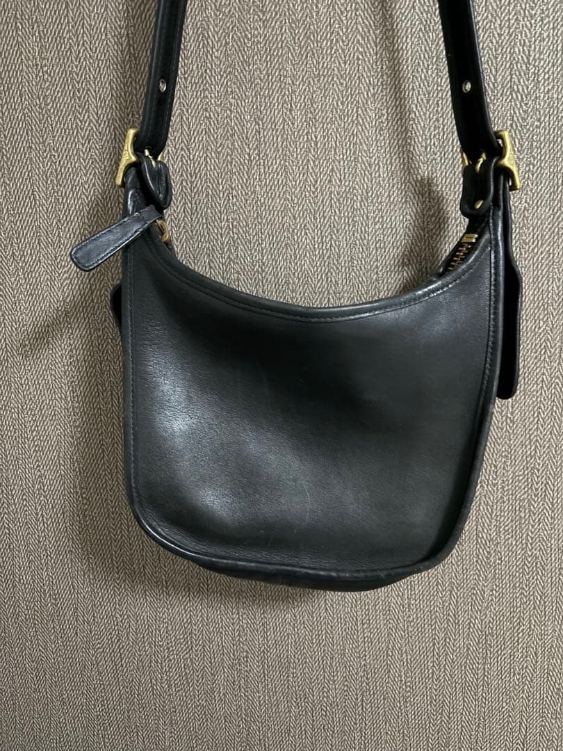 COACH Leather Shoulder Bag Black