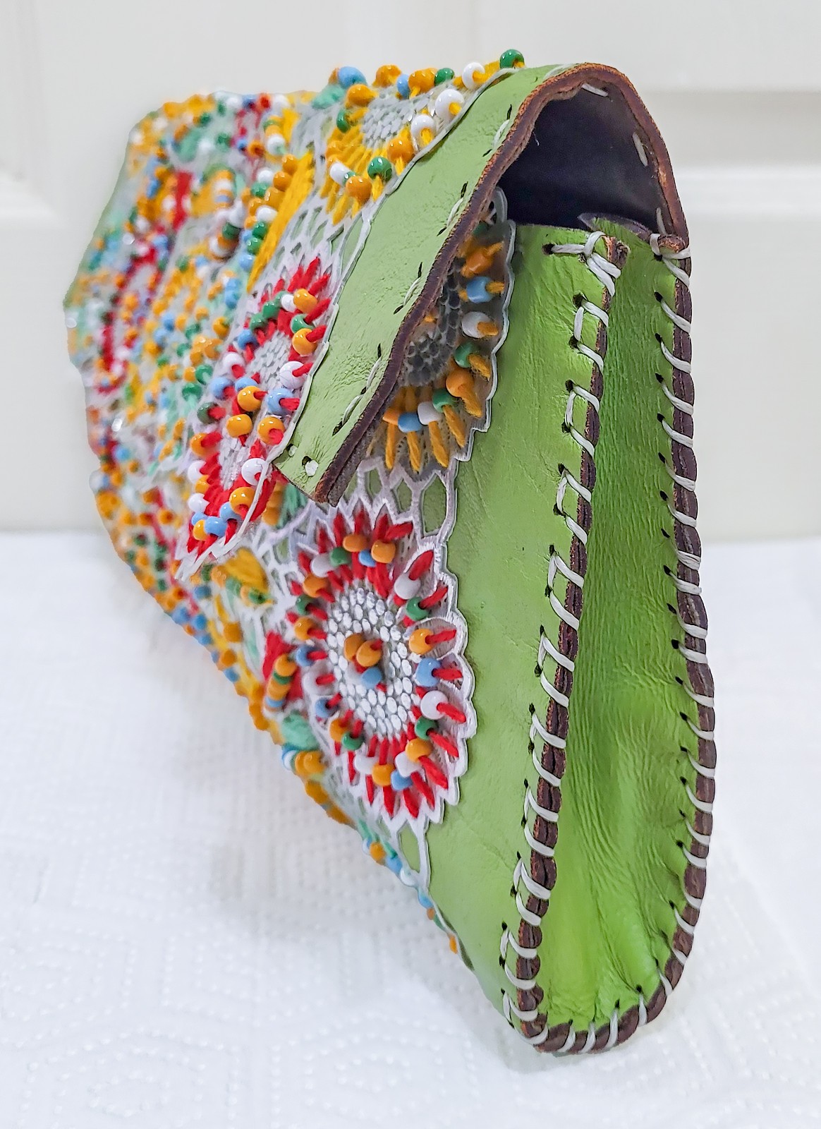 LARETTAMIA Italy Handmade Leather Beaded Embroidered Floral Whipstitch Clutch