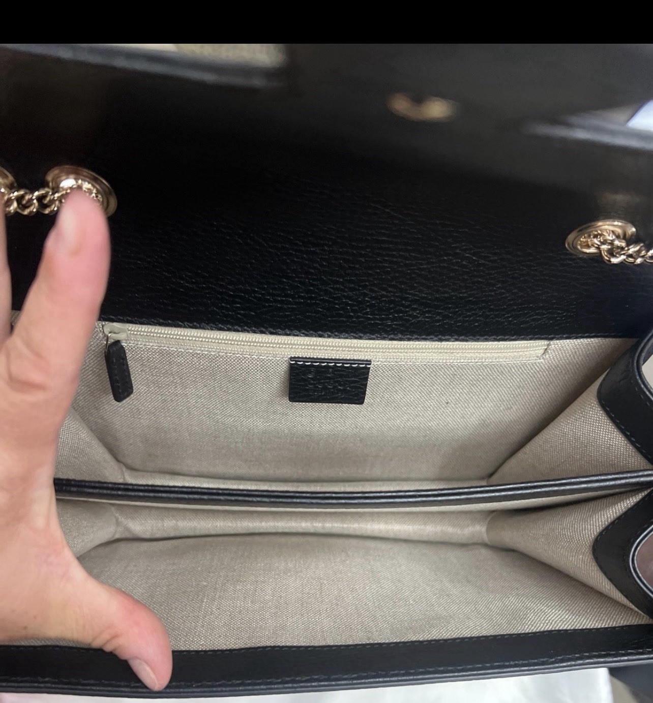 Gucci Interlocking GG Flap Turn Lock Crossbody Bag Black Gold Chain w/ Dust Bag