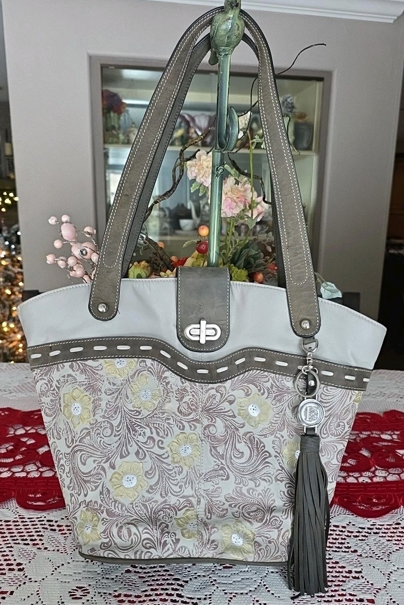Firenze Bella Leather Hobo Shoulder Bag Beige Tassel Charm Floral Design Bucket