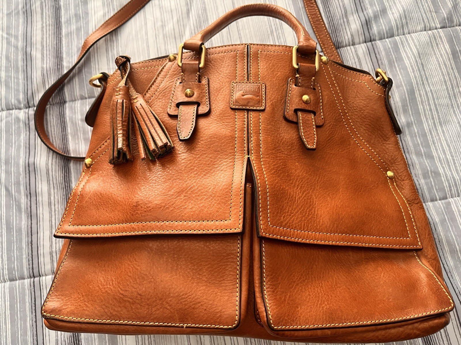 Dooney & Bourke Florentine Clayton Satchel bag Large Tote Natural Chestnut