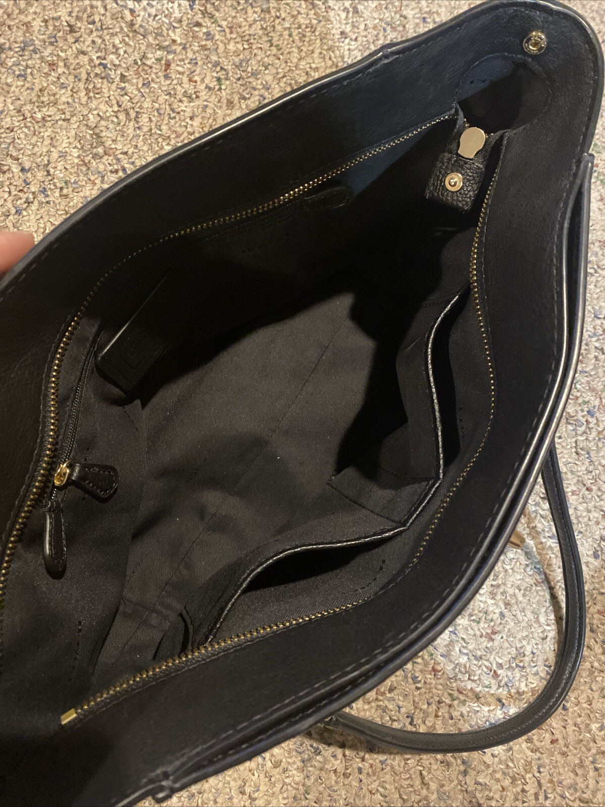 Coach 57107 Turnlock Chain Tote Black Leather Shoulder Bag Gold Chain