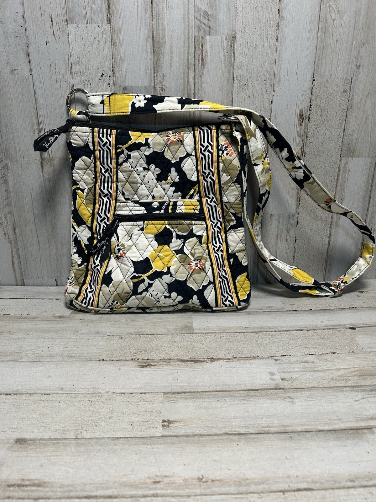 Retired Vera Bradley Crossbody Handbag Purse Dogwood EUC
