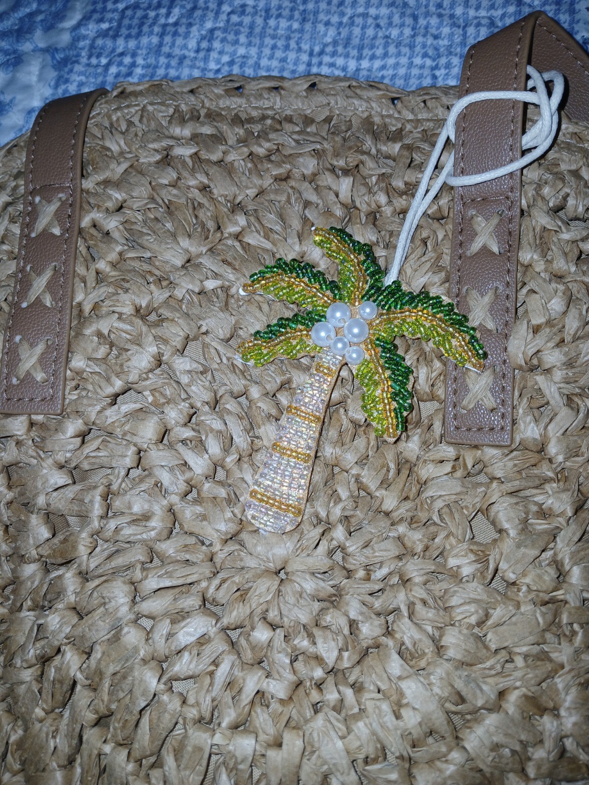 Large Round Sea-grass Bag, Lined Inside Pocket Faux Leather Straps Bag Charm