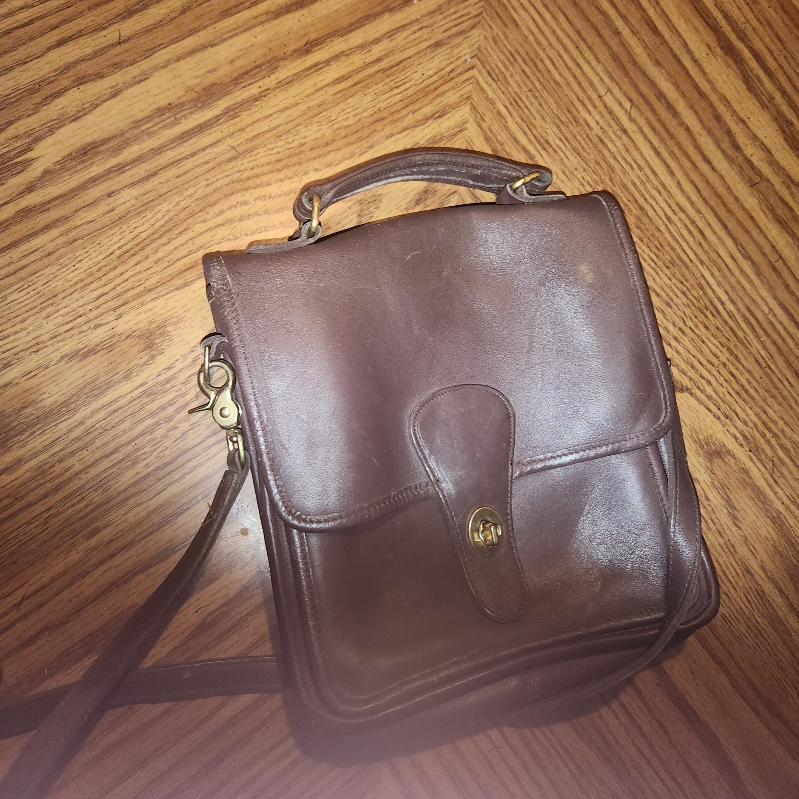 Coach Brown Leather Handbag Purse Medium-Large