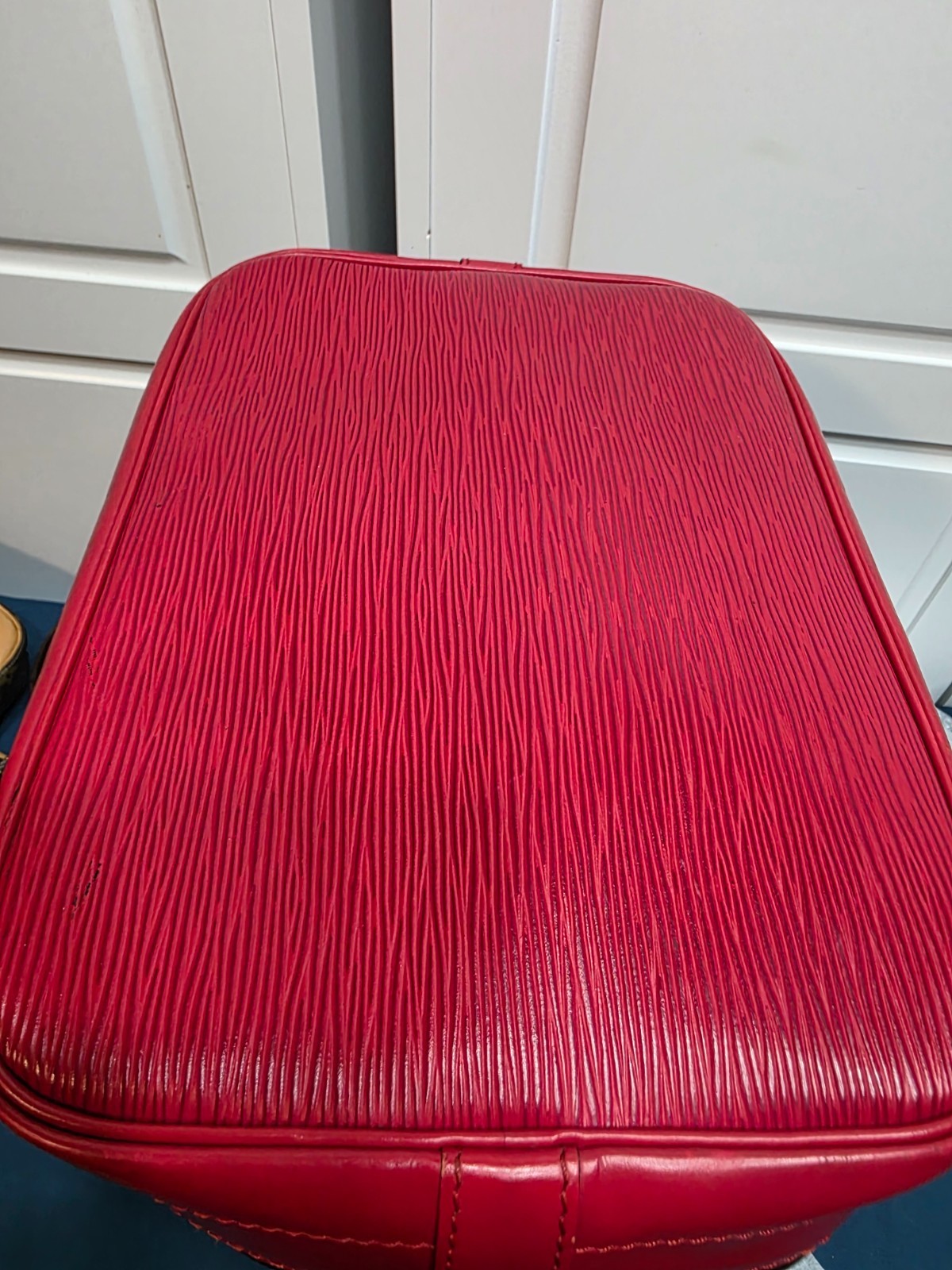 Louis Vuitton Bicolor Bucket Bag Large Black/Red Leather