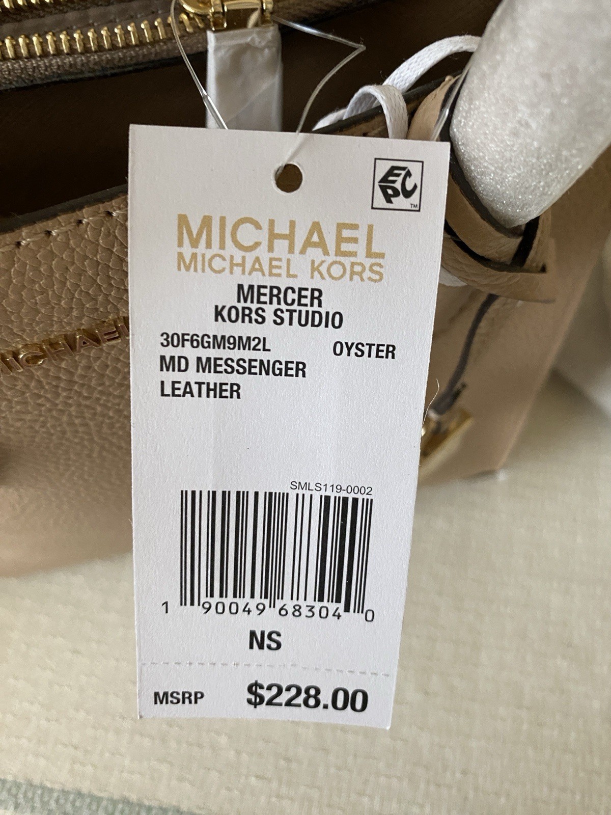 Michael Kors Studio Mercer Medium Messenger Crossbody Leather Bag Oyster