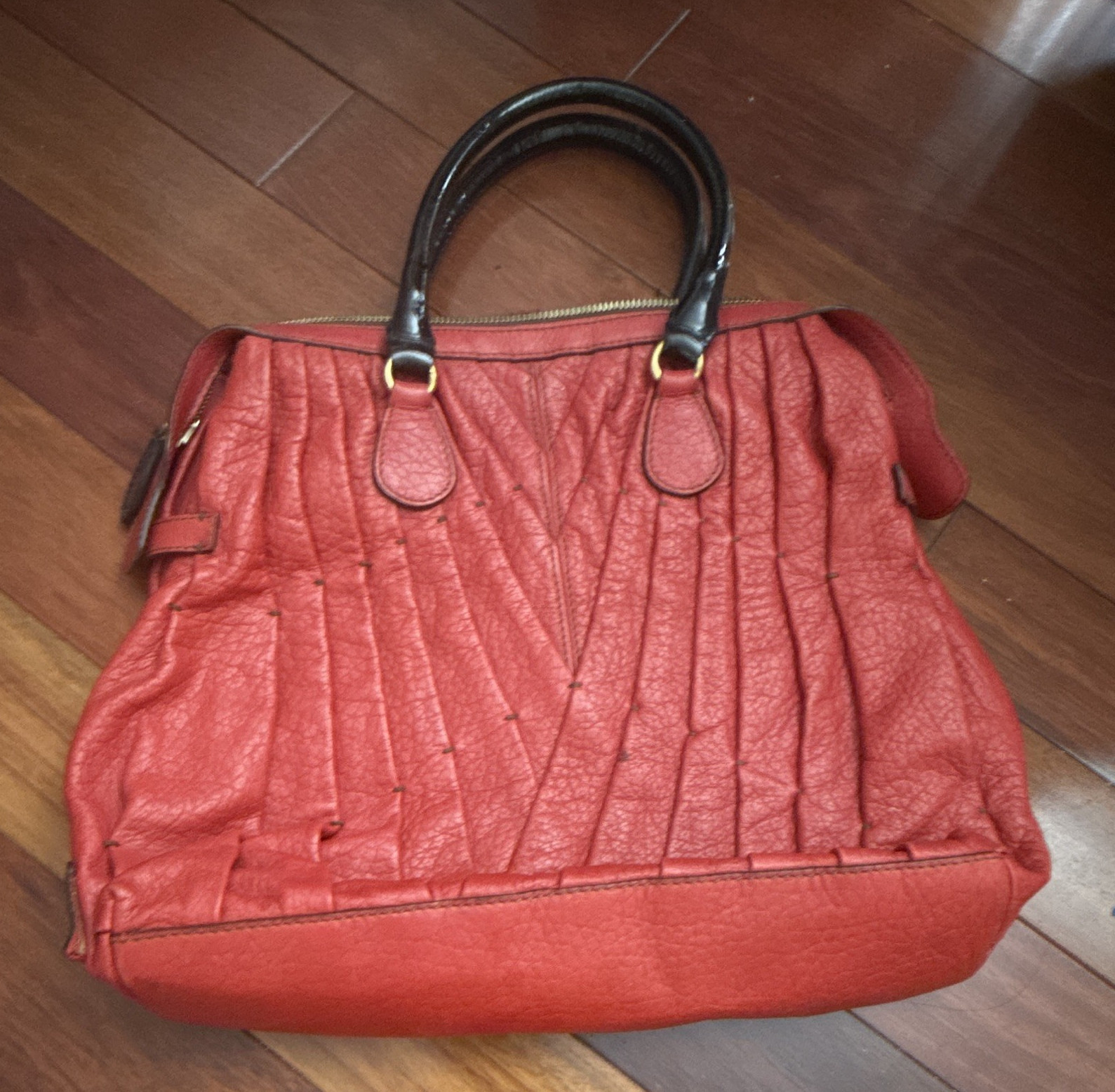 Valentino Red Pleated Satchel Top Handle Bag Zip Black Handles Gold Hardware