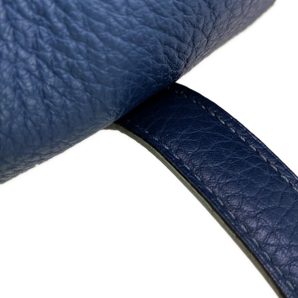HERMES Victoria Cabas 32 Dark Navy Taurillon Clemence Square L Tote Bag