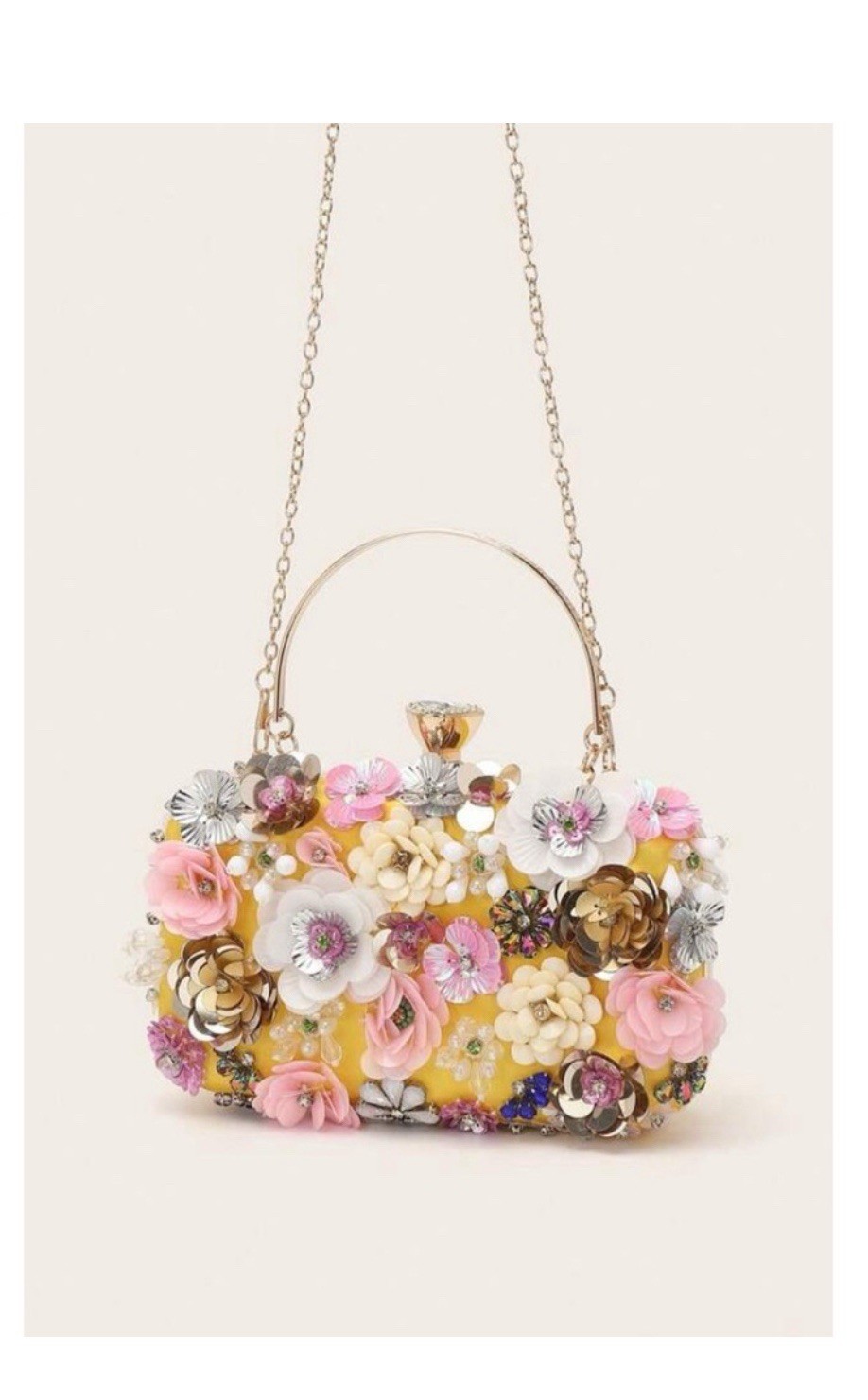 Bebe Daisy Chain Crossbody Clutch. Size: Wx8”, Hx5.9”, Dx1.9” NWT