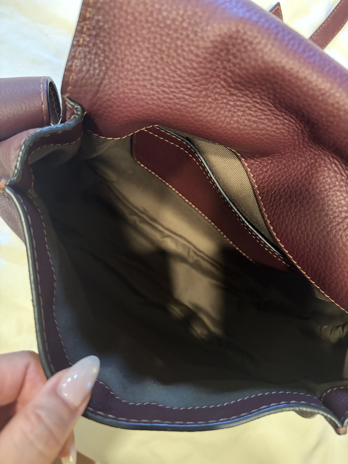 Chloé Medium Marcie Grained Leather Saddle Bag / Crossbody Burgundy