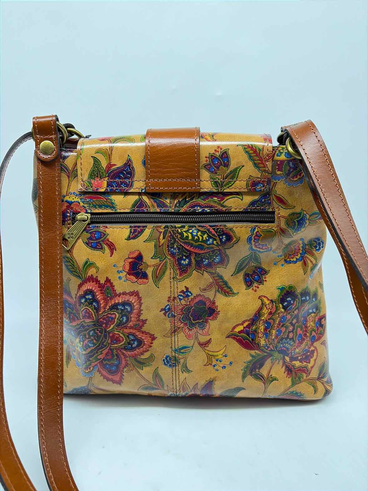 Pre-Owned Patricia Nash Tan Shoulder Bag Shoulder Bag