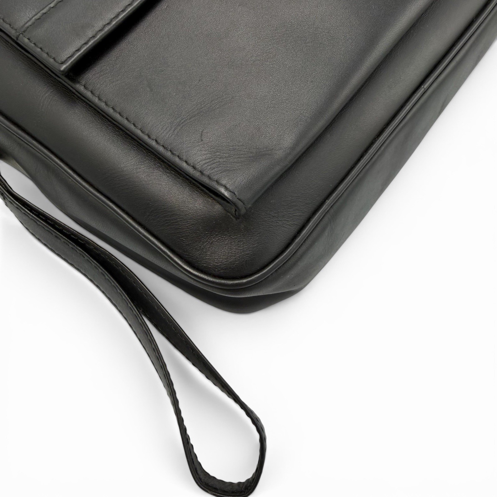 Authentic Dunhill clutch bag, second bag, leather, black, for men.