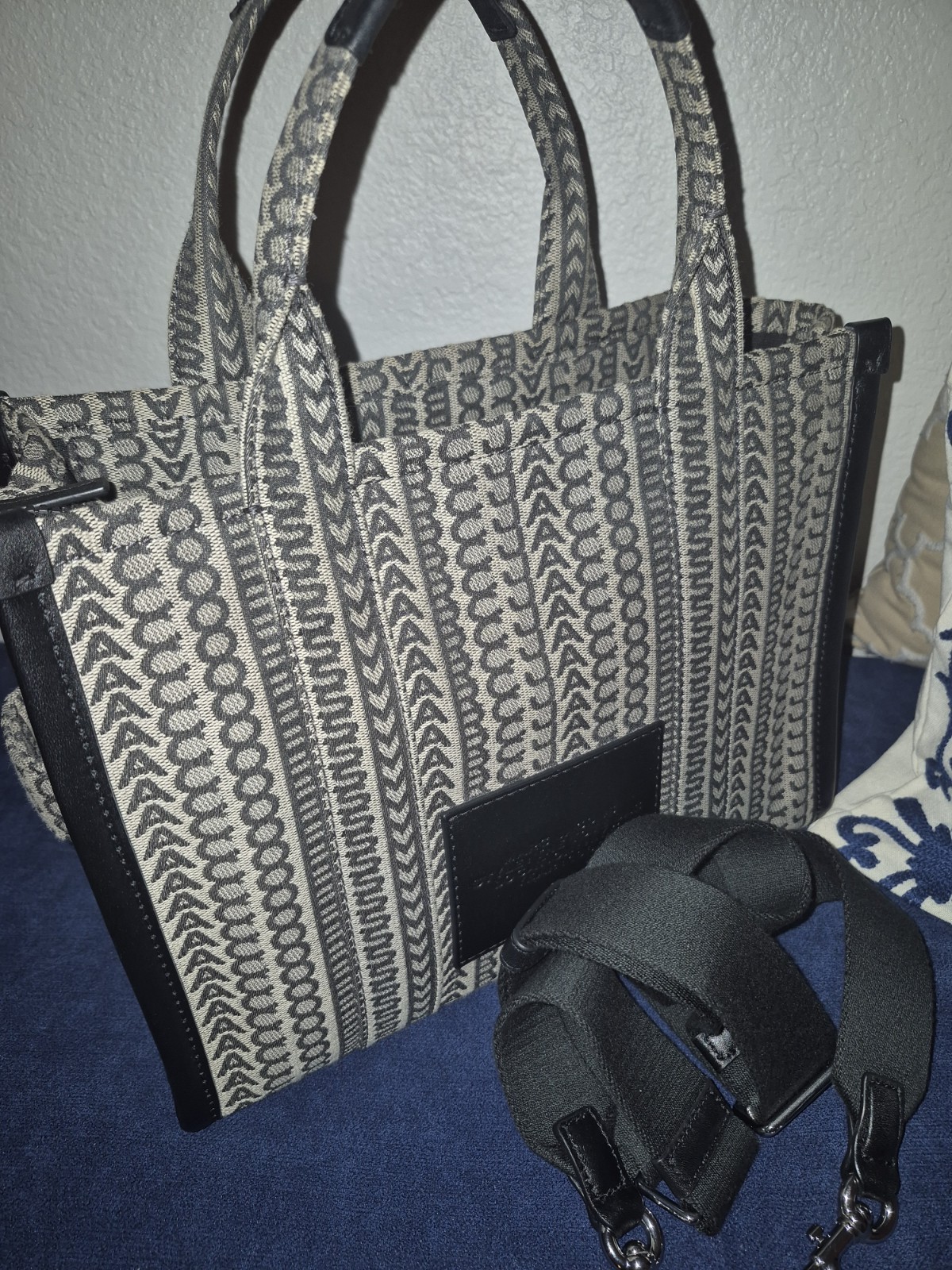 Marc Jacobs Tote Bag, Multi, Black Leather Logo, Zip, Jaquard, Detachable Strap