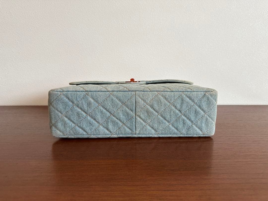 CHANEL 1998 Denim Jumbo Matelasse Flap Bag Tortoise Chain Blue Bag 11.8 in VTG
