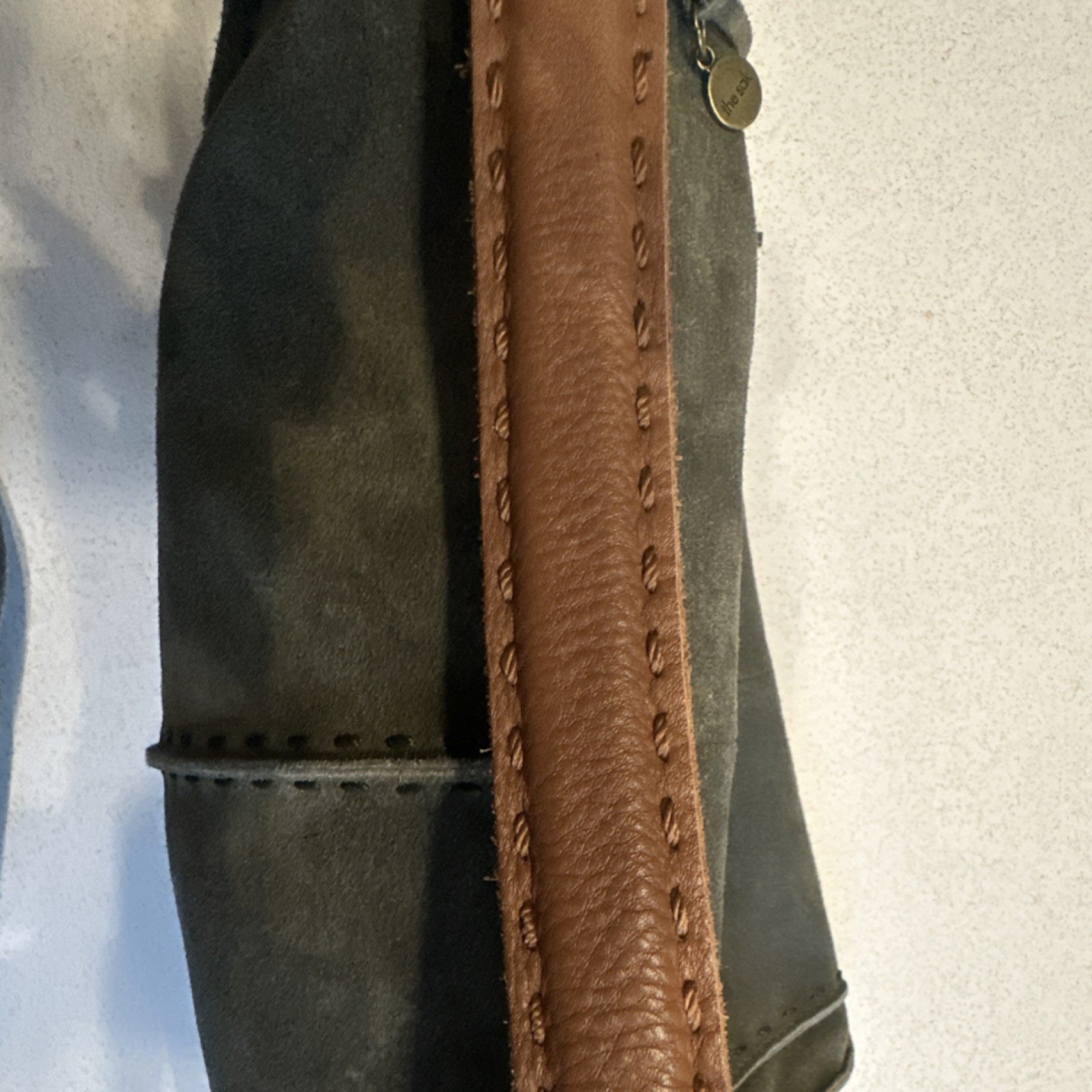 The Sak Purse Olive Green Suede Leather Handbag Brown Strap Zip Pocket Shoulder